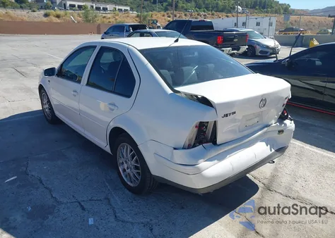 2001 Volkswagen Jetta Gls 1.8L Turbo z USA, uszkodzony, nr VIN 3VWSD69MX1M196787